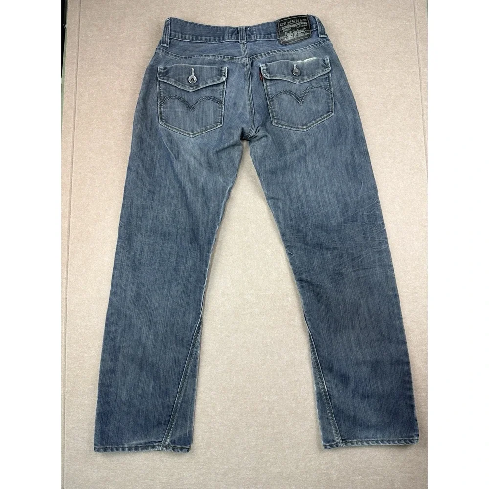 Vintage Levi's 514 Jeans Men's Size 33 Blue Slim Straight Mid Rise‎ Medium Wash